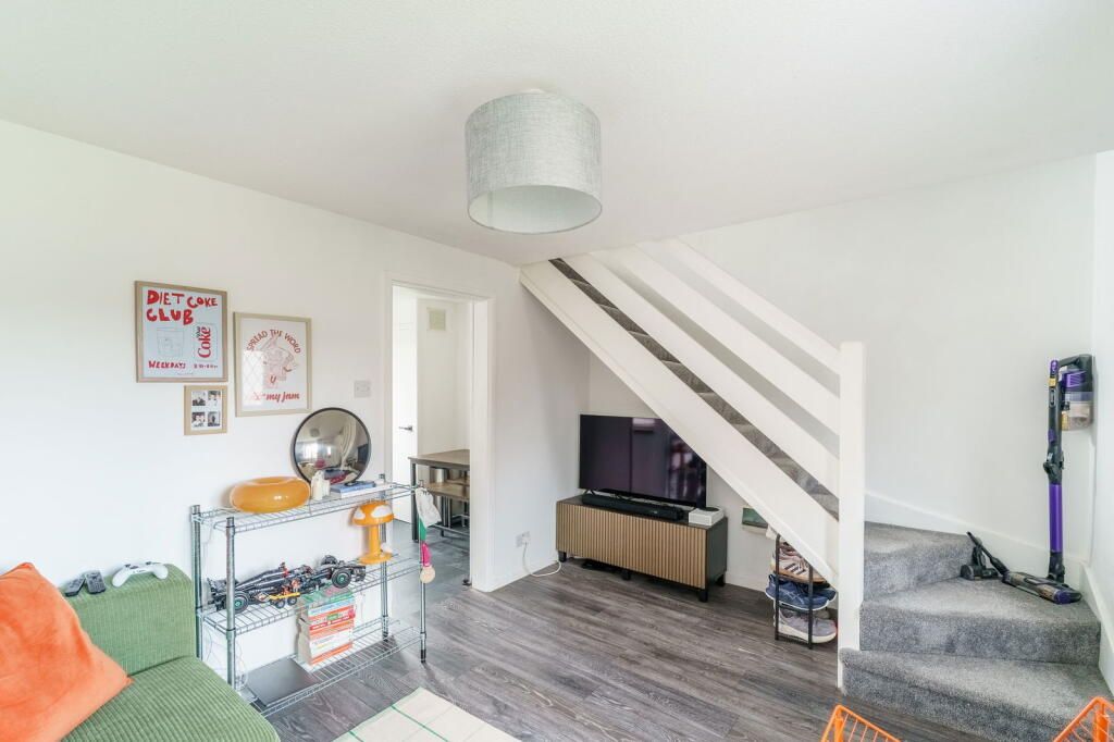 Property photo 3 of 22