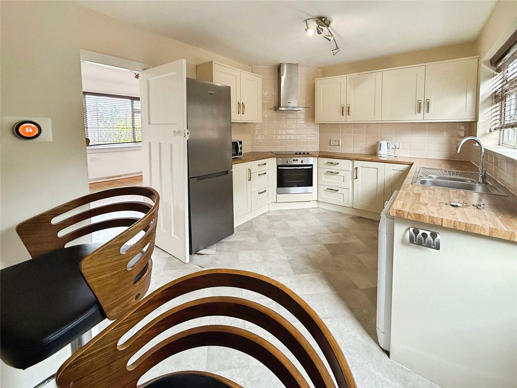 Property photo 3 of 10 Picture No. 26