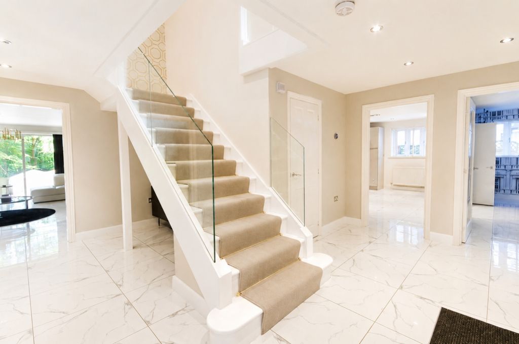 Property photo 3 of 23 5Aa68Ebb-879E-4F05-B4A8-4Ae7Ca210507