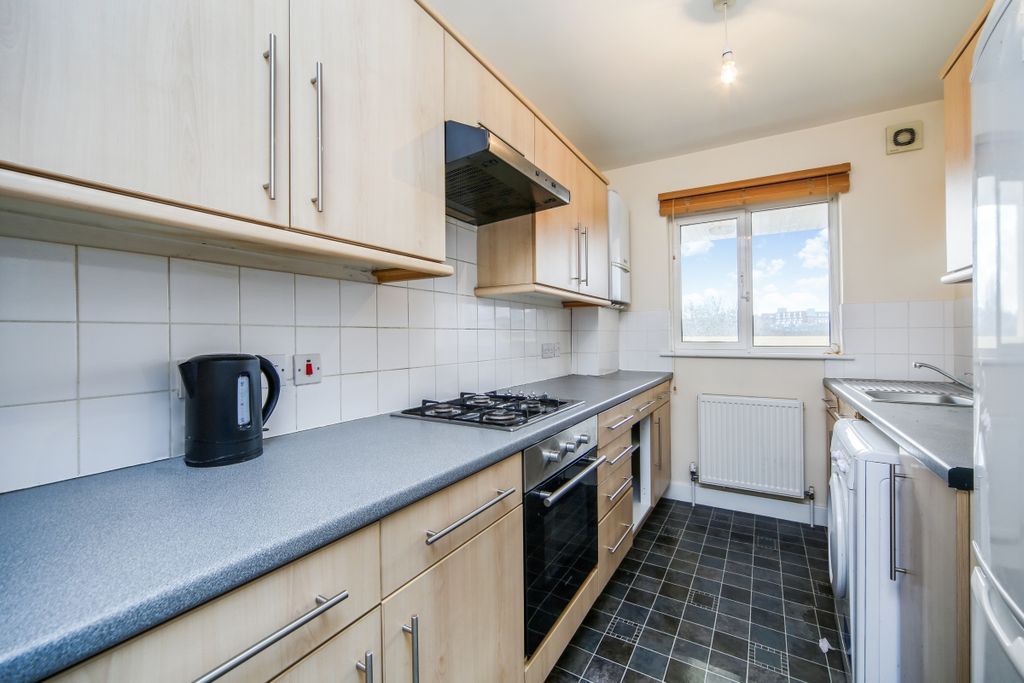Property photo 2 of 11 Ph6_770864