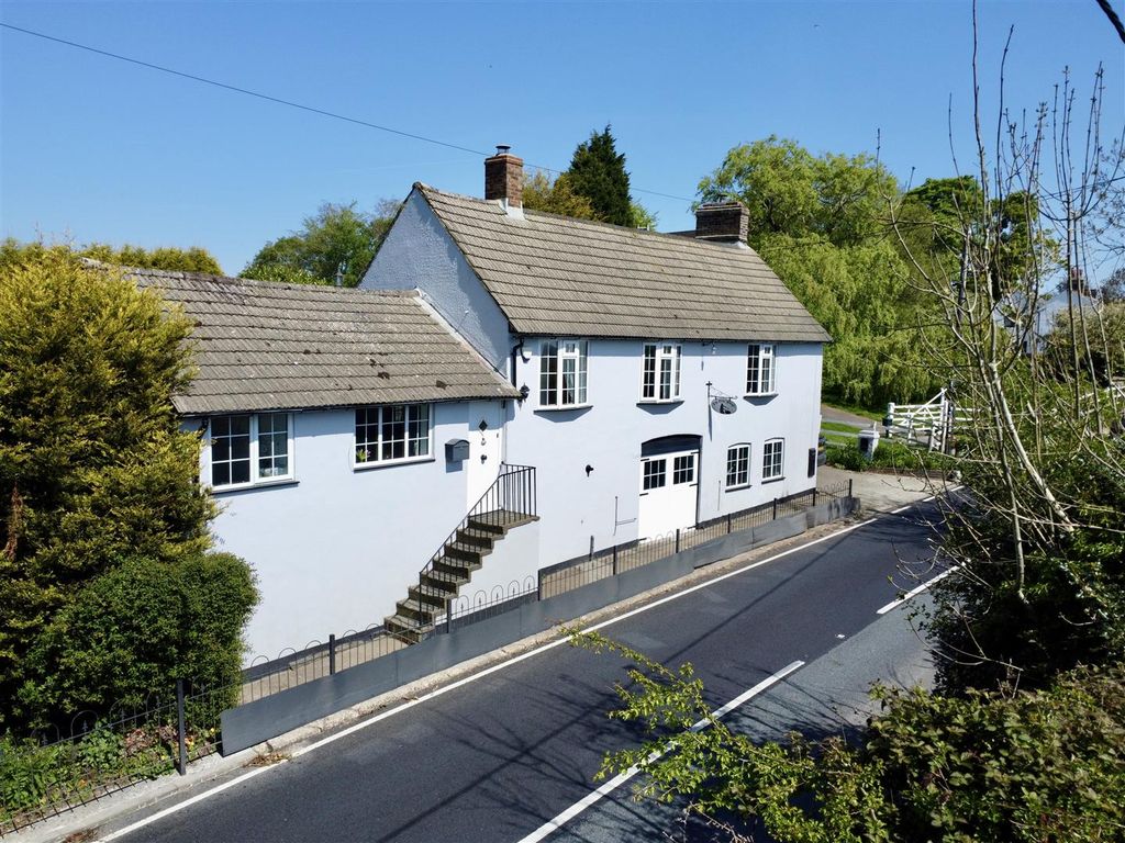 Property photo 1 of 46