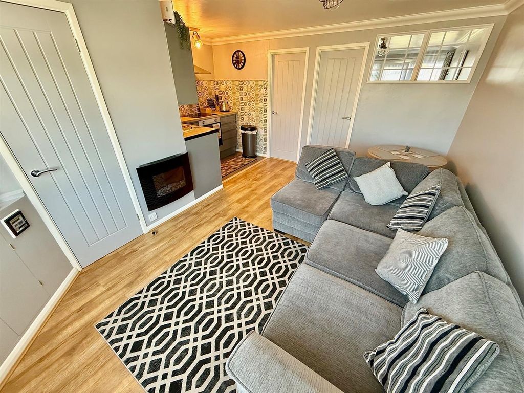 Property photo 3 of 11 Open Plan Living Room/Dining Area