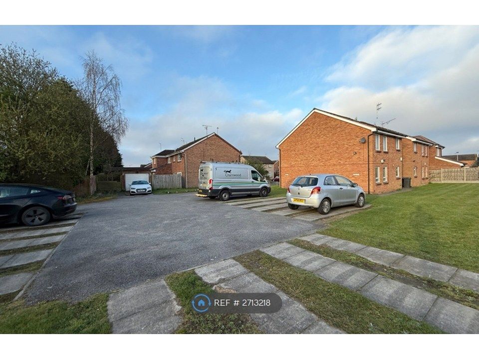 Property photo 3 of 11