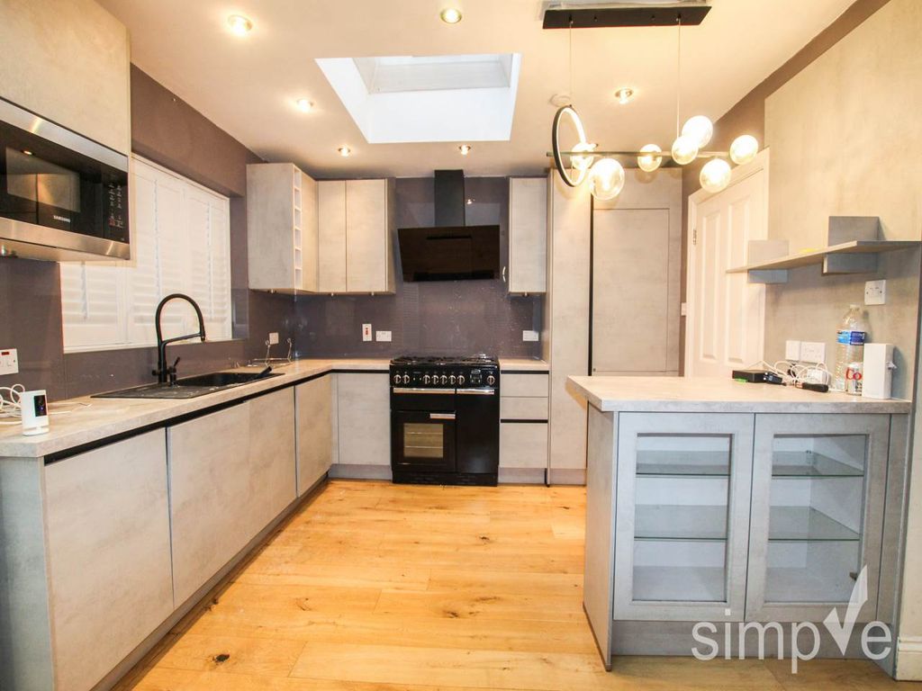 Property photo 2 of 20 Img_7425