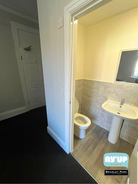 Property photo 2 of 2