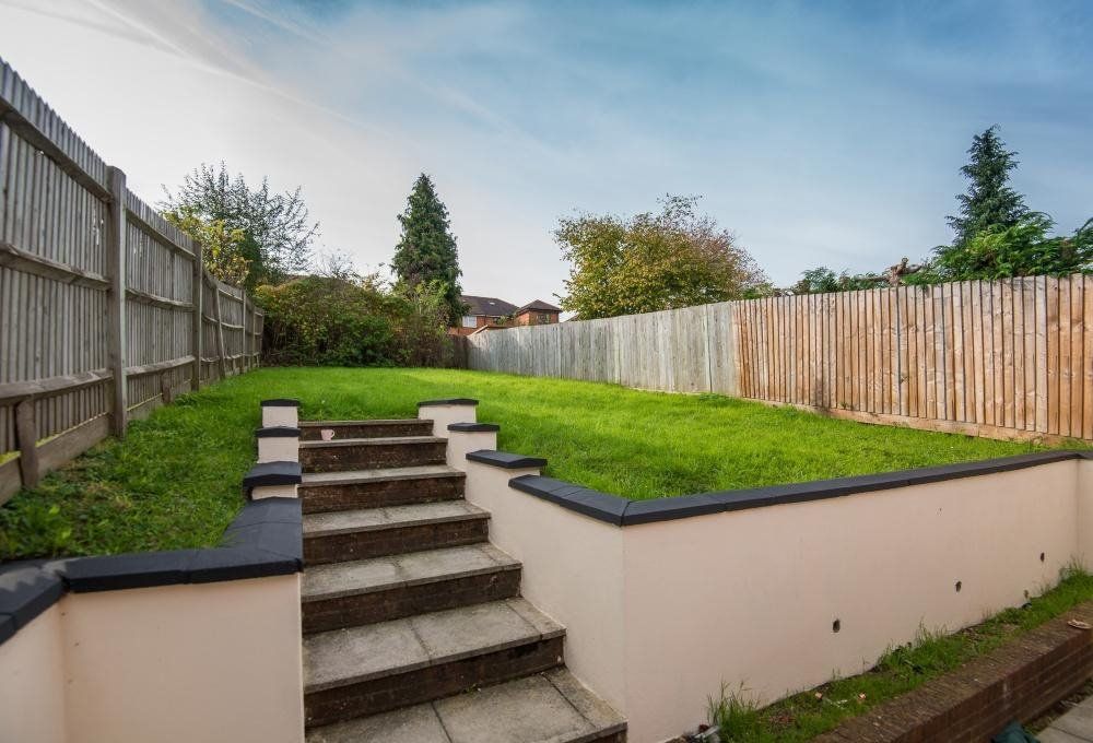 Property photo 3 of 18