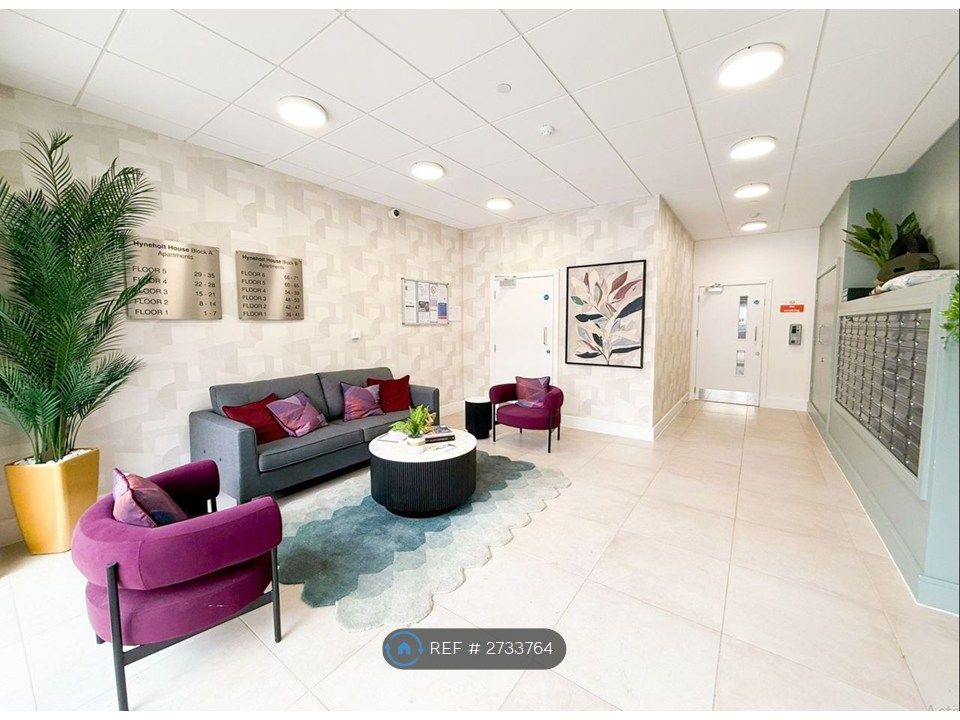 Property photo 1 of 11 Reception