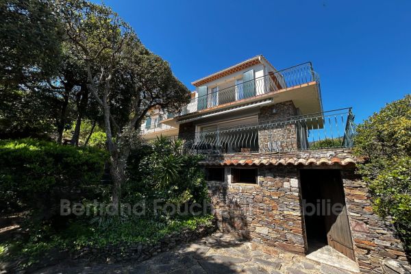 Property photo 3 of 7