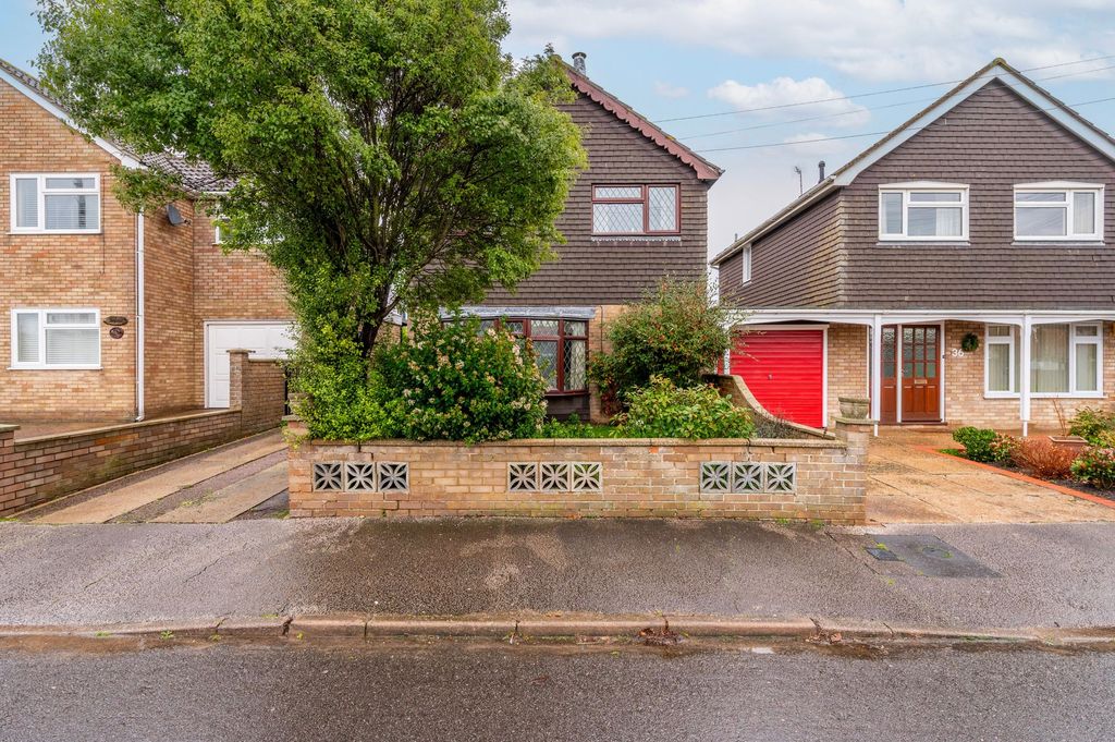 Property photo 1 of 19