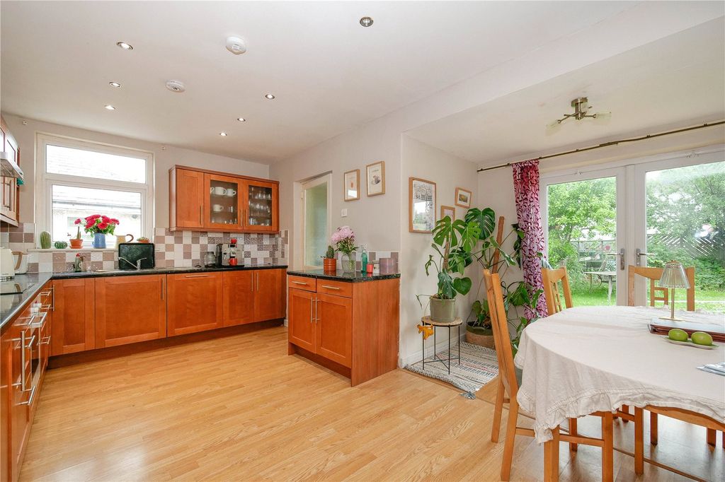 Property photo 3 of 15 Picture No. 09
