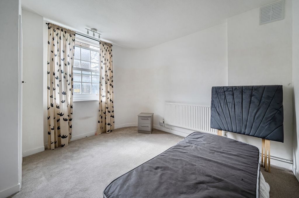 Property photo 2 of 10 1430430-8-69B80cc...