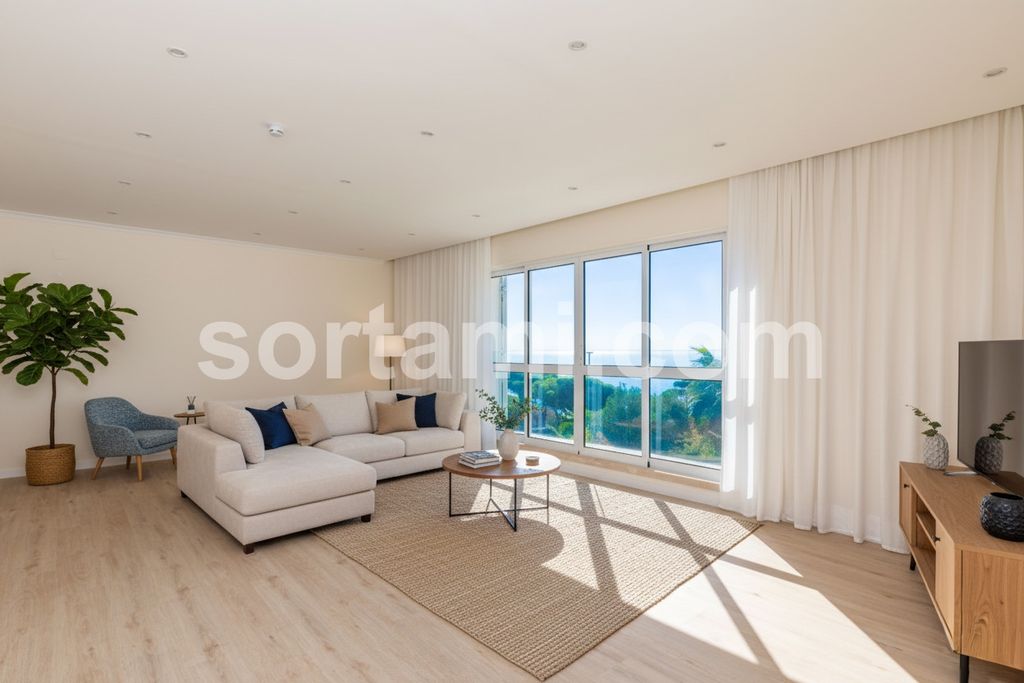 Property photo 2 of 31