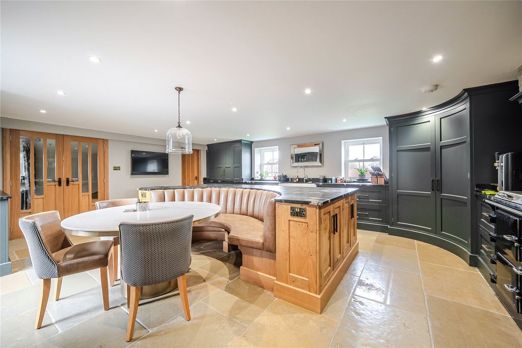 Property photo 2 of 32 Kitchen