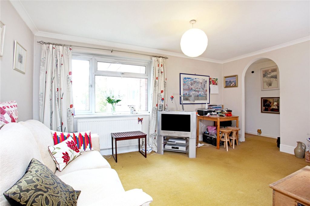 Property photo 3 of 7 Picture No. 06