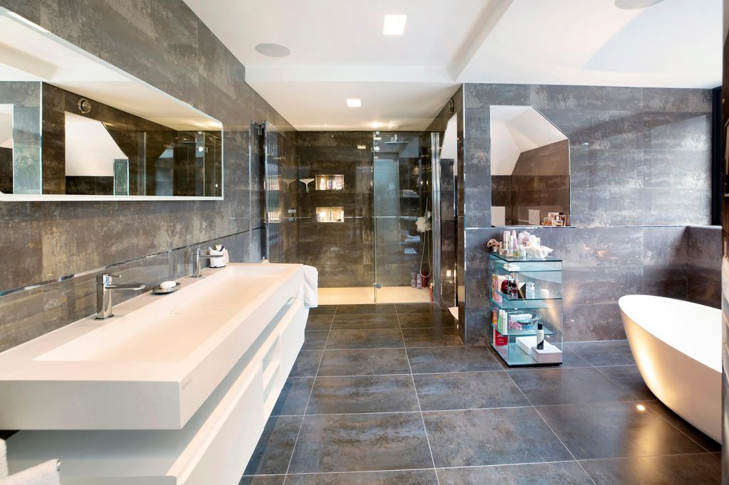 Additional image 25 of 5 bed detached house for saleStreatham Rise, Exeter, Devon EX4