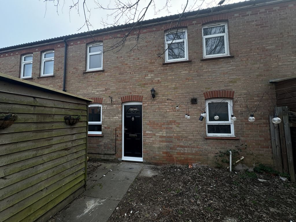 Property photo 2 of 8 Gallery