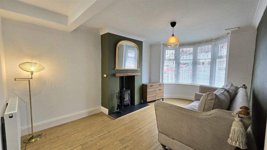 Property photo 2 of 17 20240701_100237.Jpg