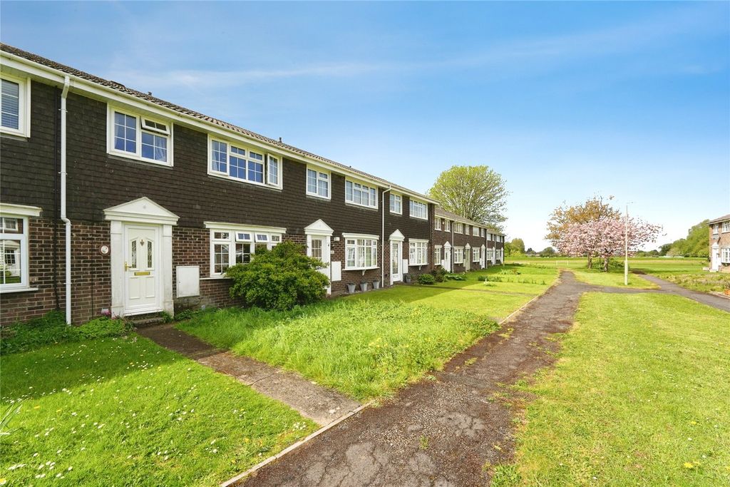 Property photo 2 of 12 Picture No. 20