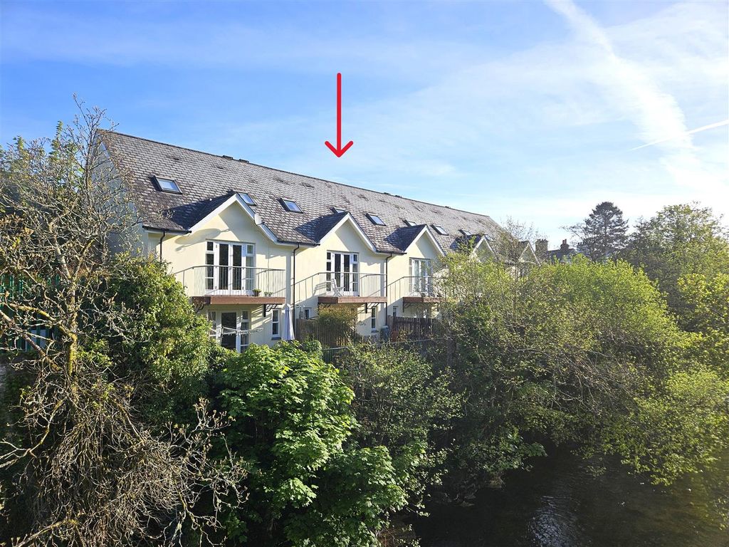 Property photo 1 of 23 Rear.Jpg
