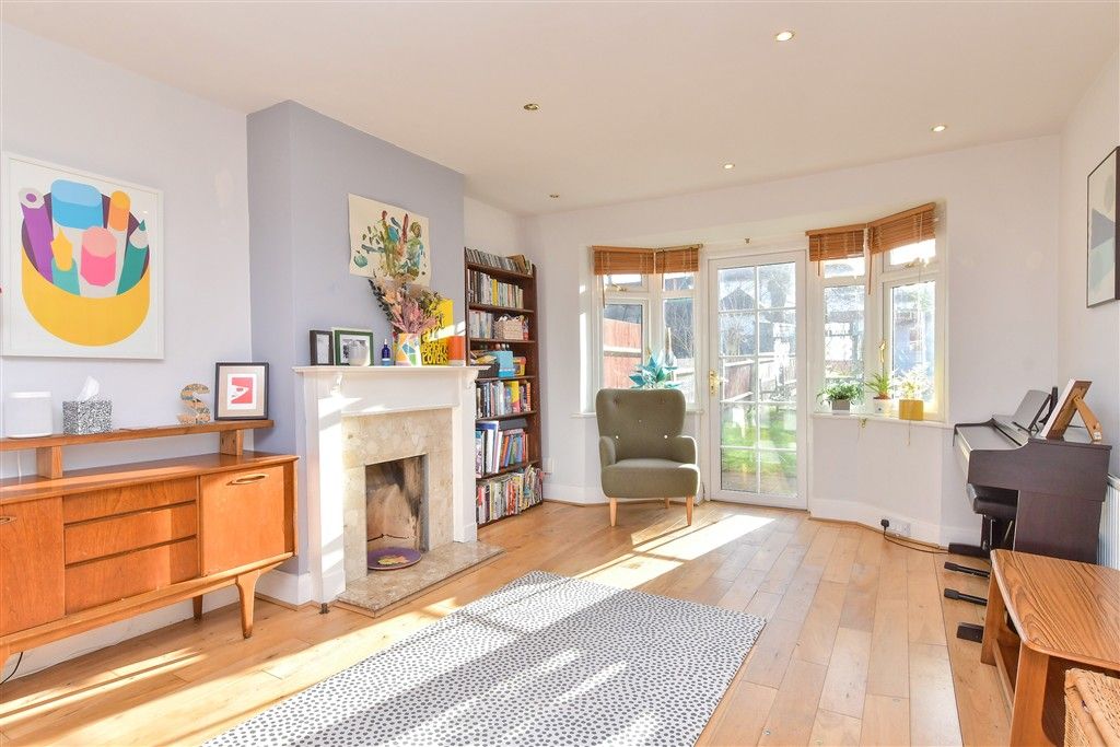 Property photo 1 of 14 Dining Area