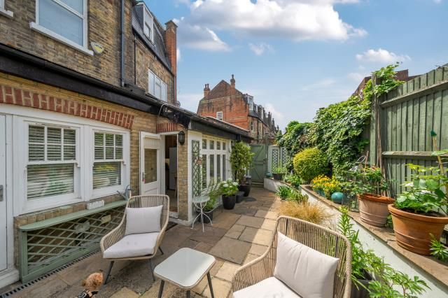 Property photo 1 of 17 External Grounds