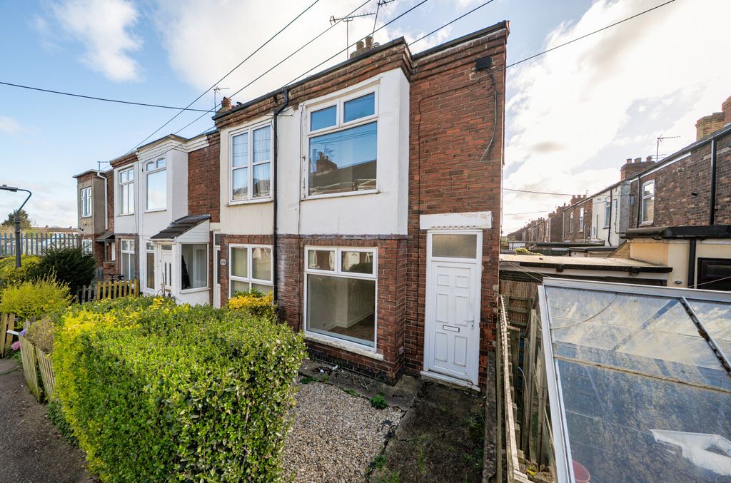 Property photo 1 of 18 1439157-1-69ce2Ff...