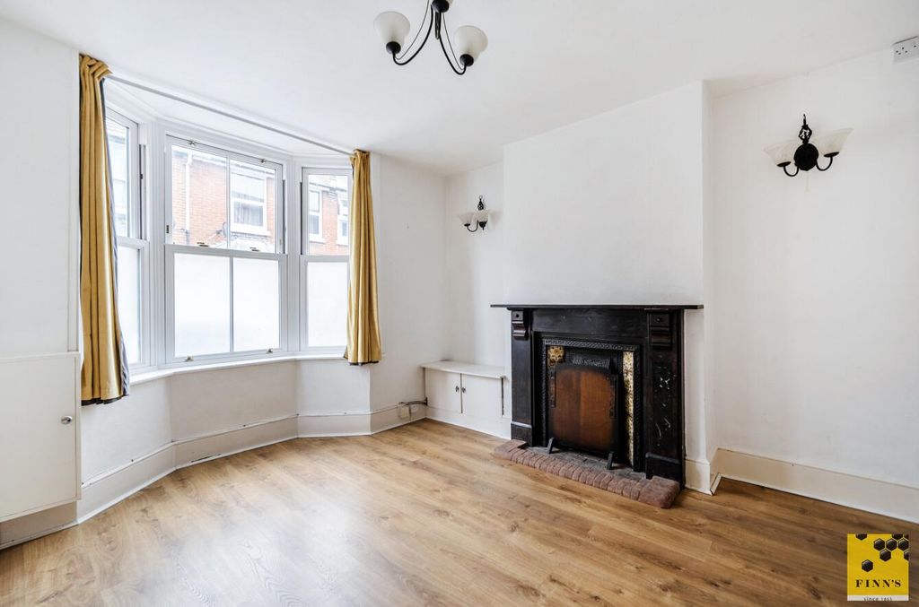 Property photo 3 of 13 9A396A46-Be62-4Bb4-A9c2-55B07Ac1Dd4A.Jpg