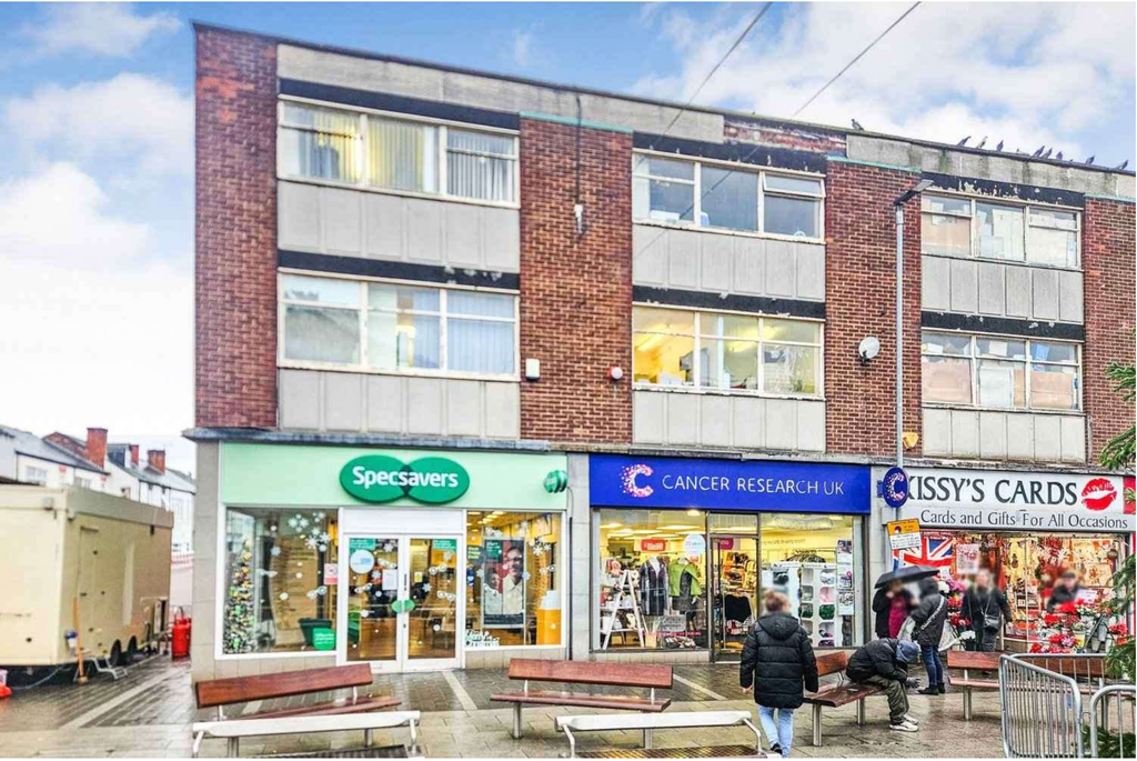 Property photo 3 of 5