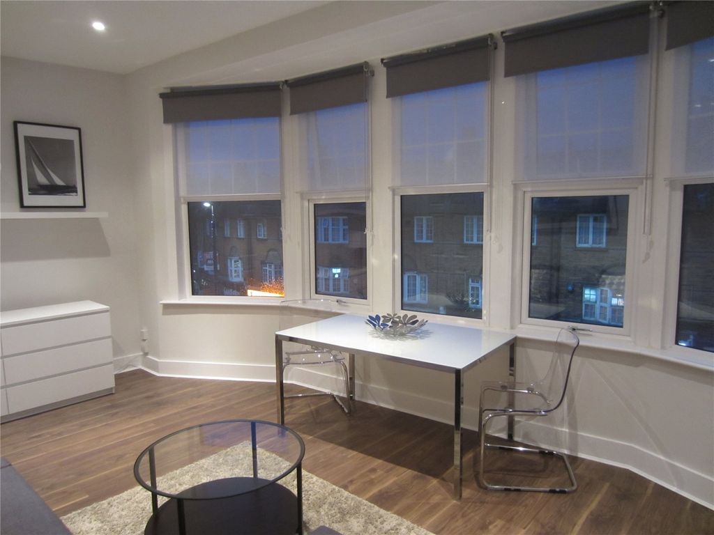 Property photo 2 of 8 Picture No. 07