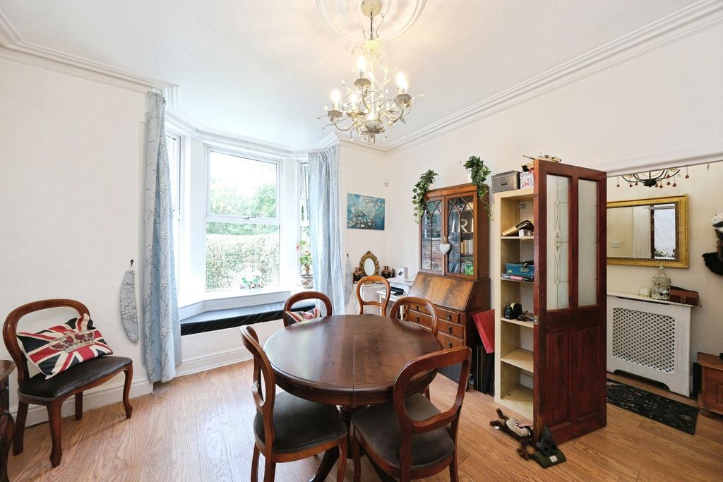 Property photo 3 of 23 Pbox-Img.Jpg