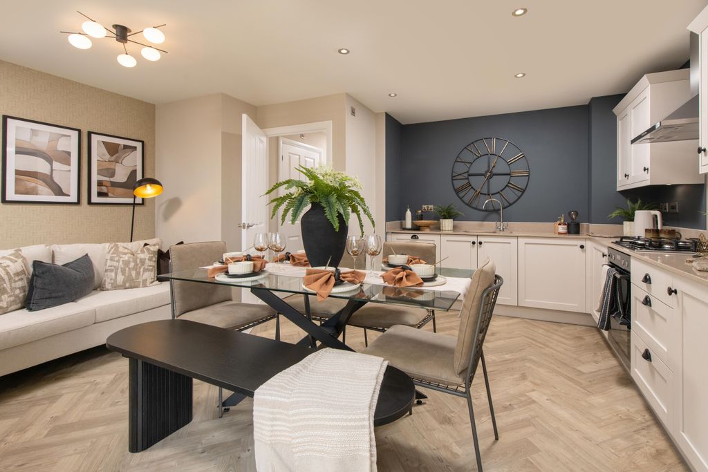 Property photo 2 of 8 Matlock Dining Kitchen