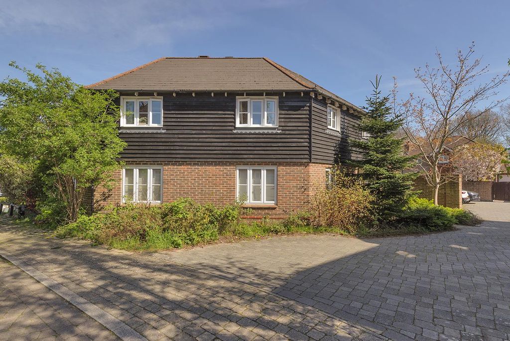 Property photo 1 of 10 23Mcarthur01.Jpg