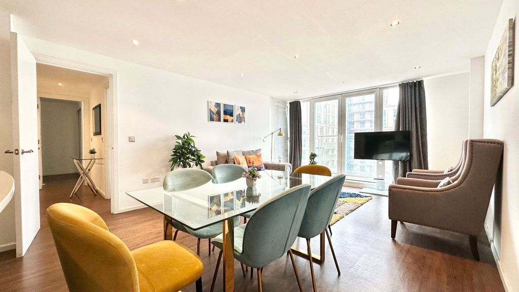 Property photo 1 of 17 Picture No. 08