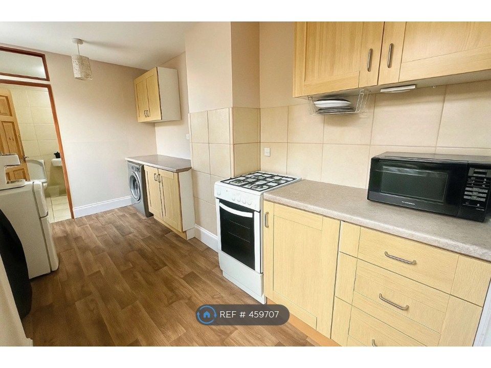 Property photo 1 of 23 Kitchen
