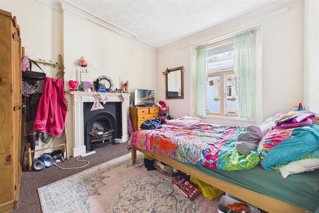 Additional image 15 of 6 bed terraced house for saleUpper Cheltenham Place, Montpelier, Bristol BS6