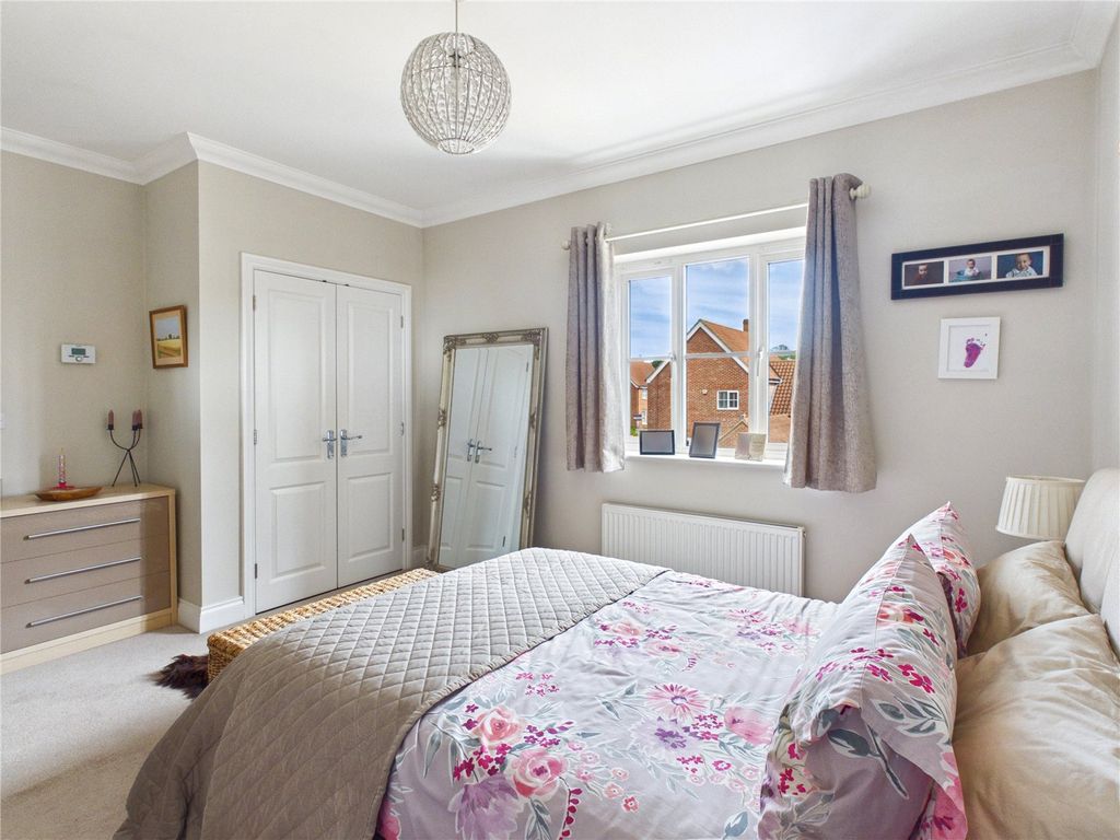 Additional image 7 of 1 bed flat for saleWarren Avenue, Saxmundham, Suffolk IP17
