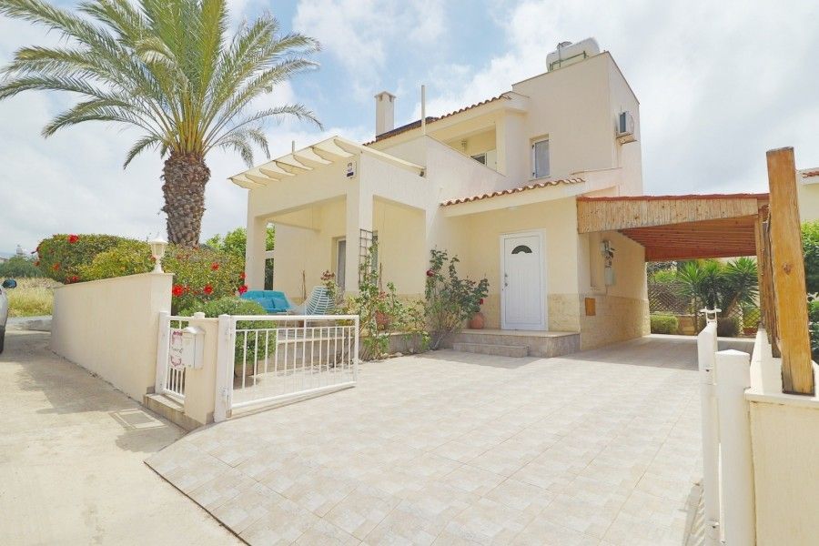 Property photo 1 of 29