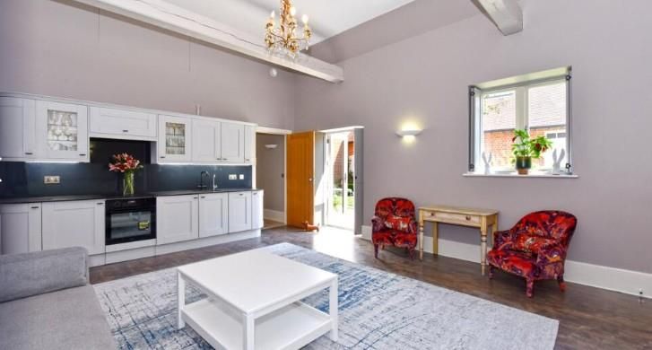 Property photo 2 of 12 Living Room