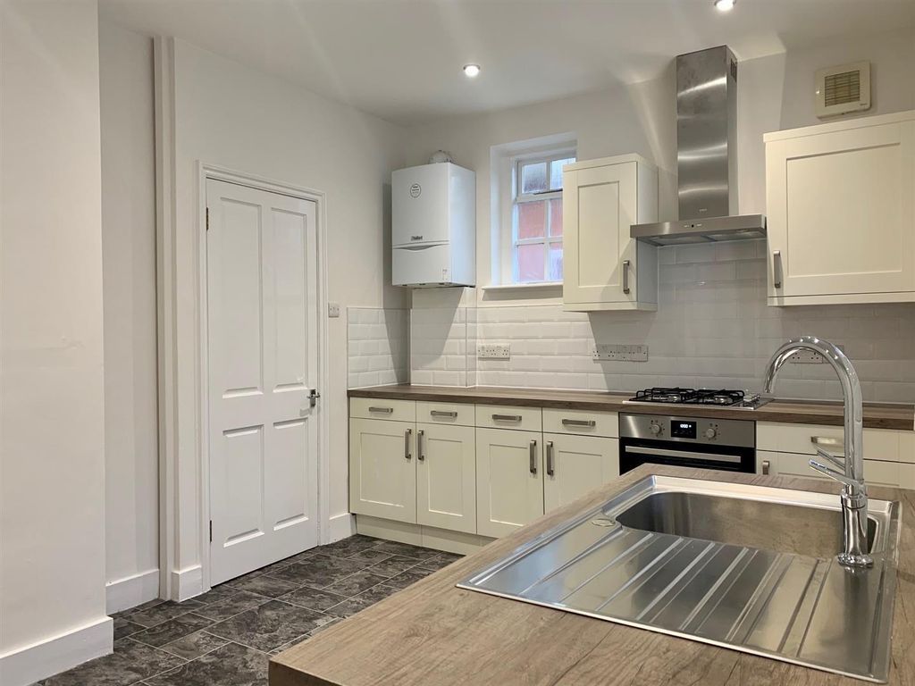 Property photo 1 of 7 Photo 2.Png