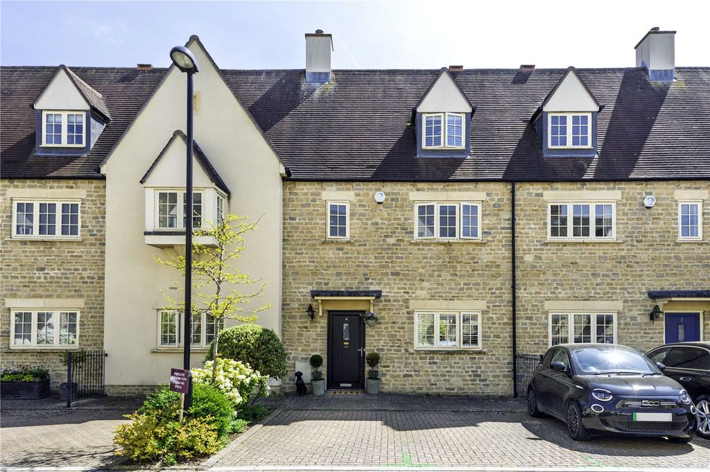 Property photo 1 of 15 Front Elevation