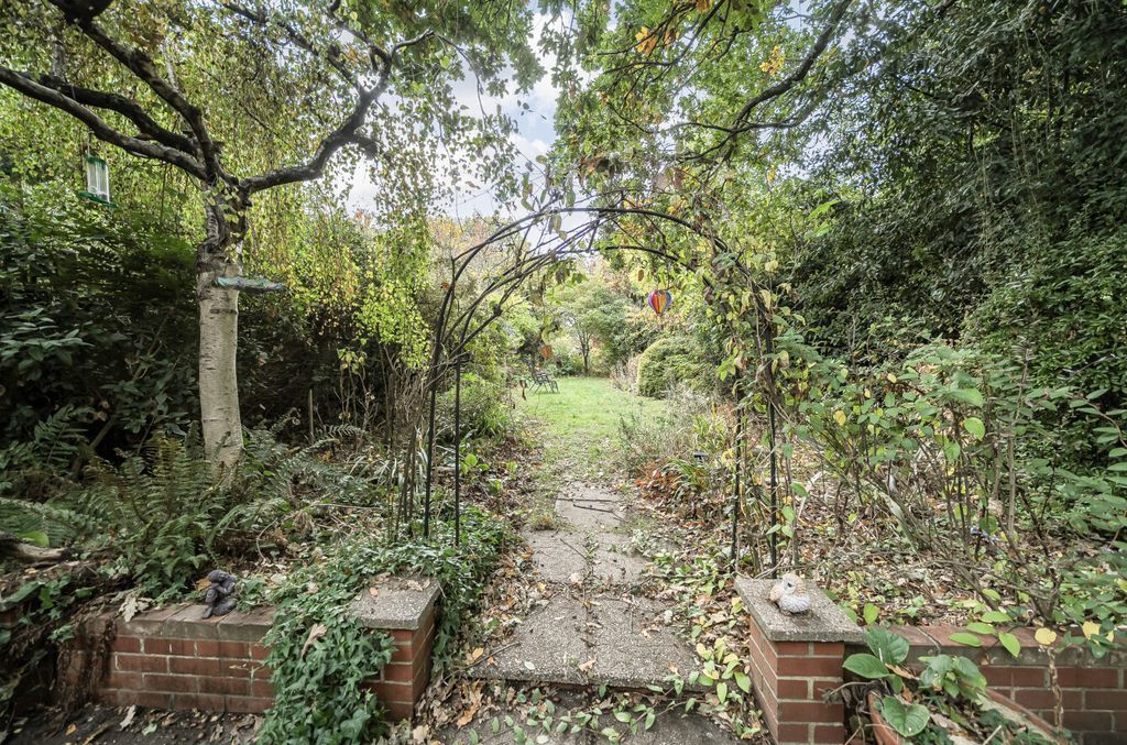 Property photo 2 of 22 1364094-18-68E6A1...