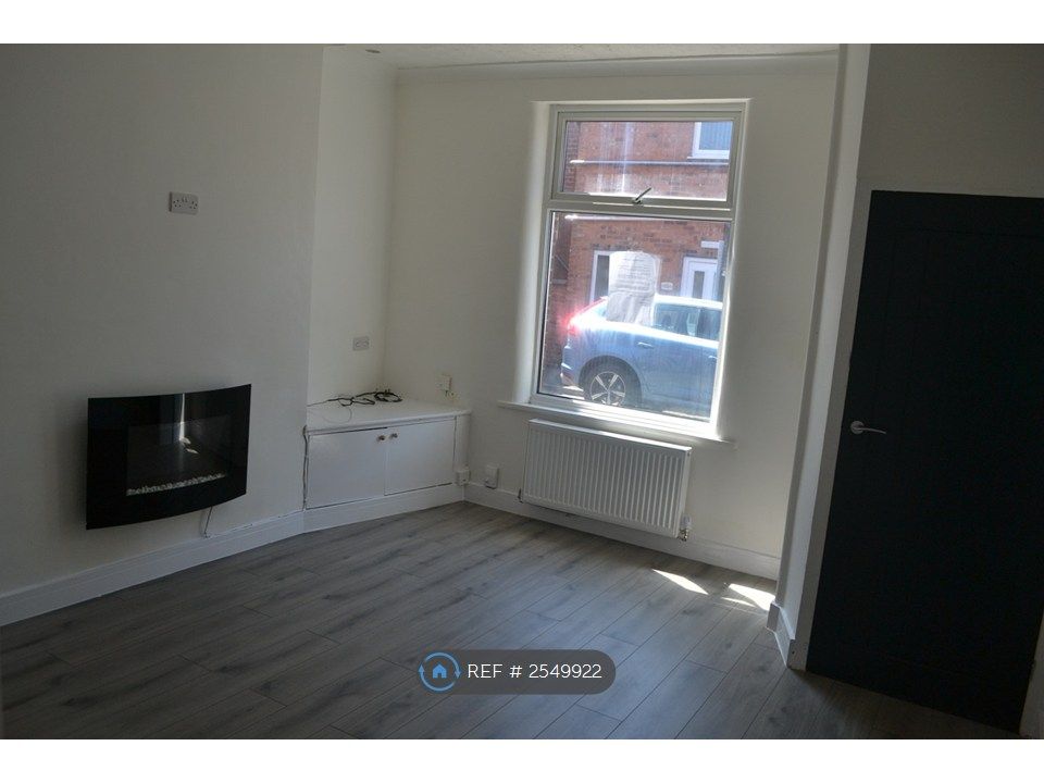 Property photo 3 of 8