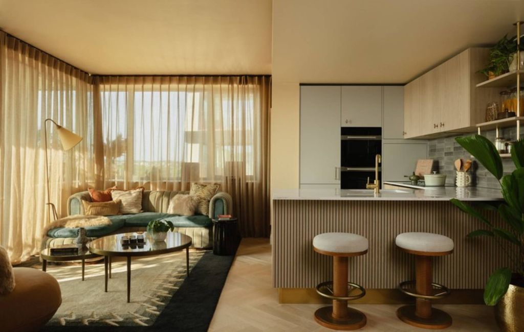 Property photo 2 of 22