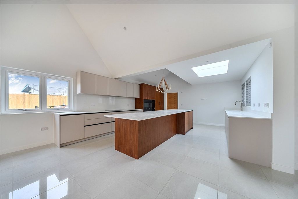 Property photo 3 of 8 Open Plan Kitchen