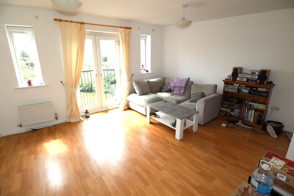 Property photo 2 of 6