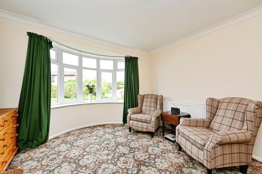 Property photo 3 of 19