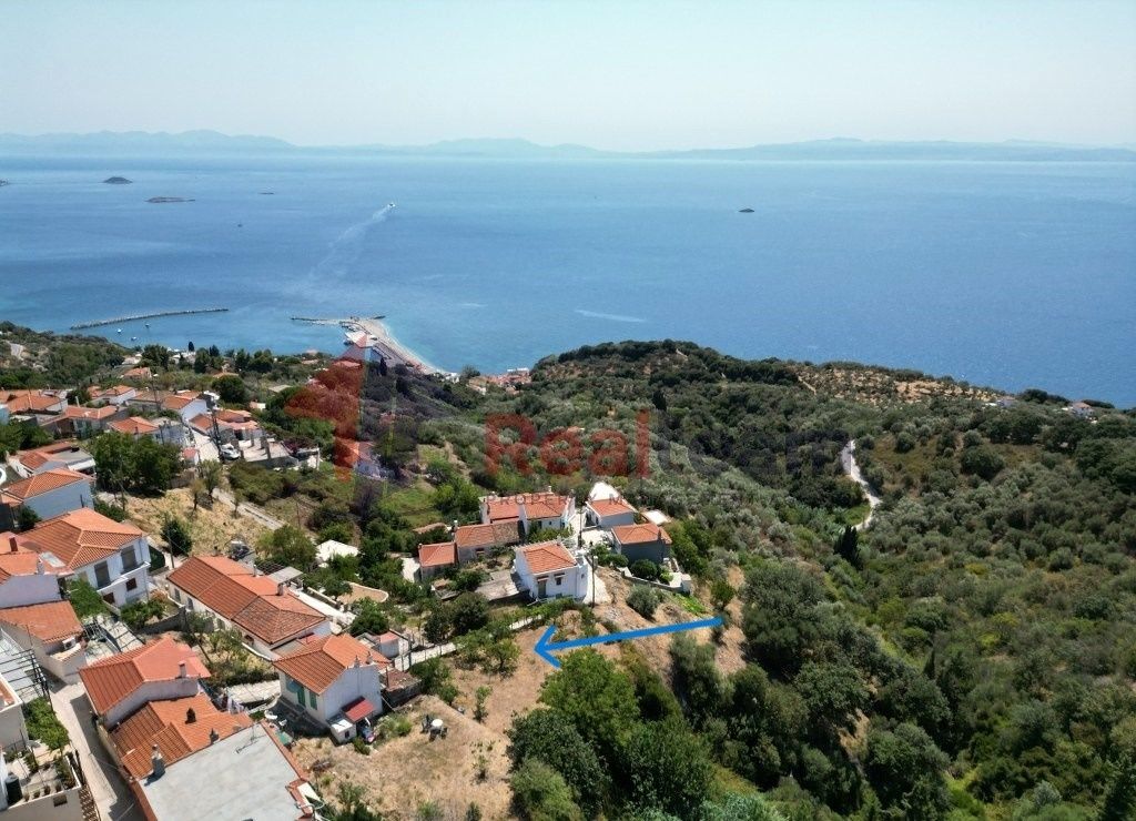 Property photo 1 of 25