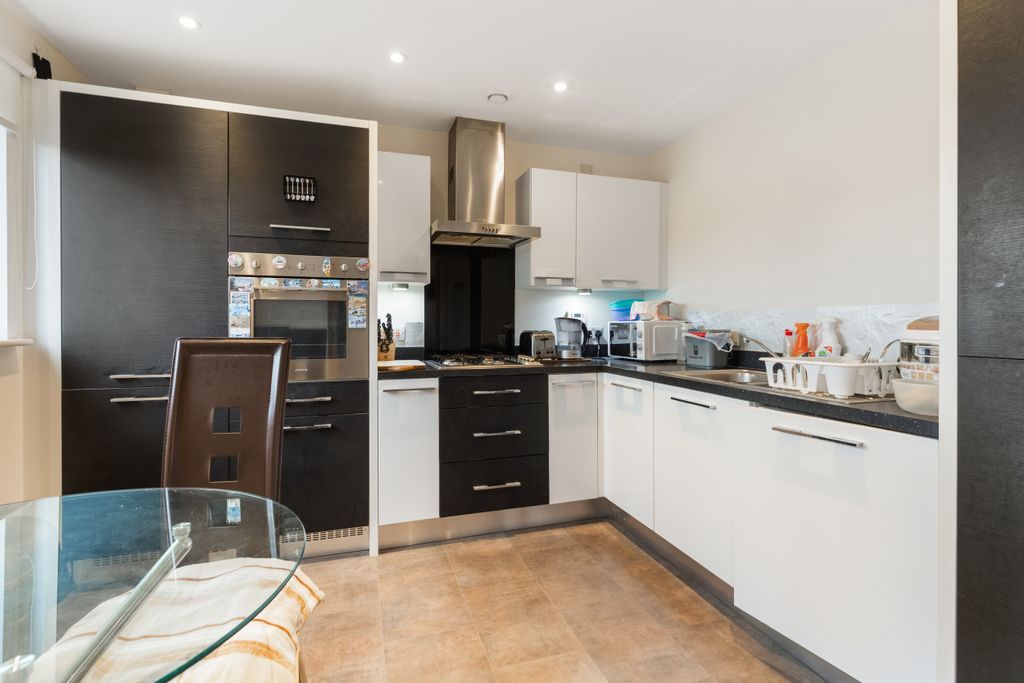 Additional image 6 of 2 bed flat for saleCraigend Circus, Anniesland, Glasgow G13