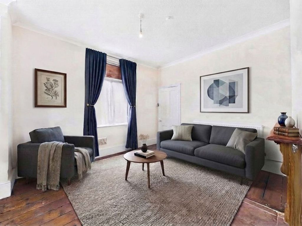 Property photo 2 of 17 Lounge (Virtually Furnished)