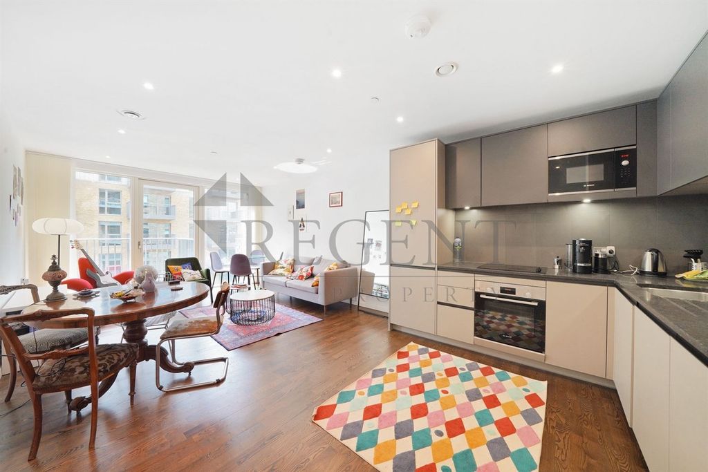 Property photo 1 of 13 Open Plan